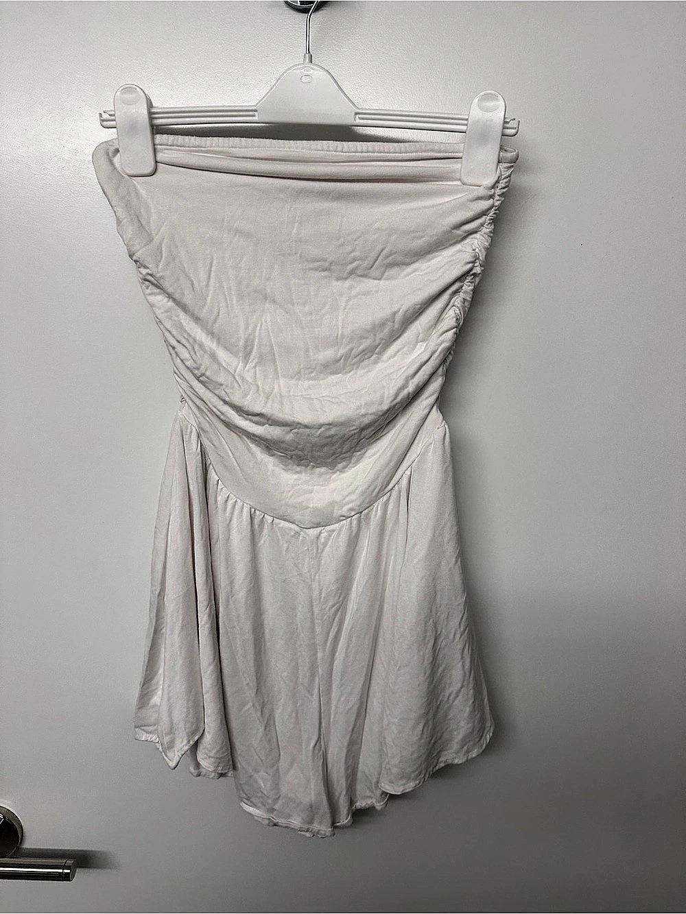 Urban outfitters Strapless Mini Dress in White Size Small